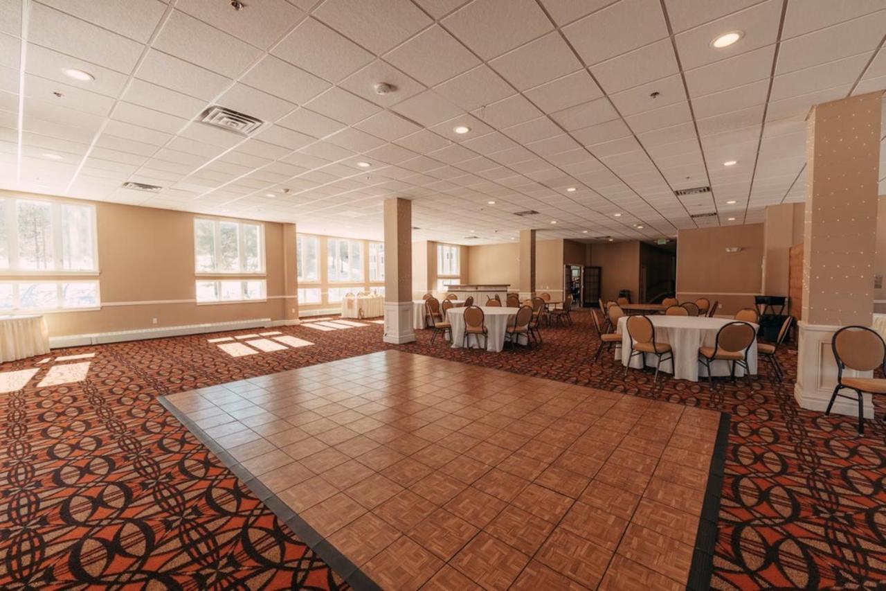 Holiday Inn Club Vacations Mount Ascutney Resort Brownsville Esterno foto
