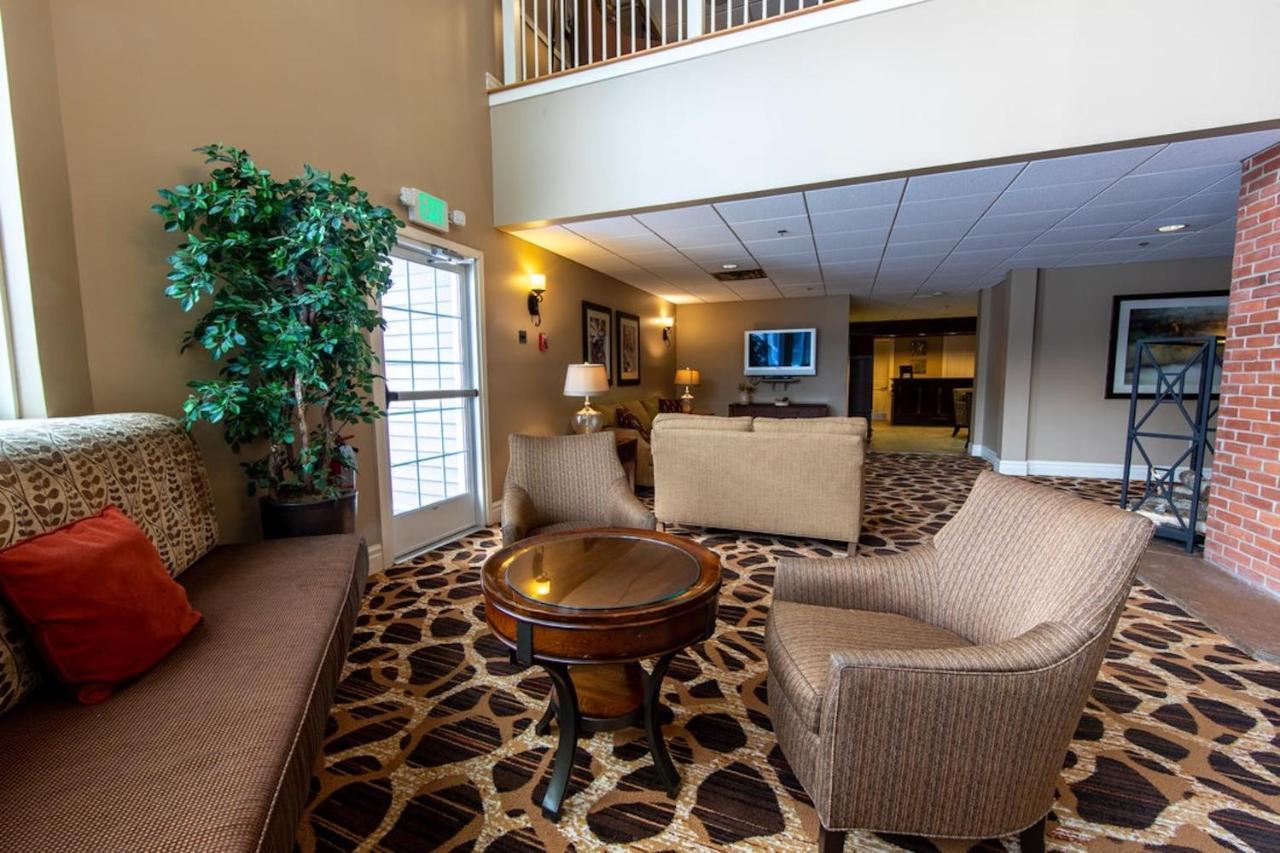 Holiday Inn Club Vacations Mount Ascutney Resort Brownsville Esterno foto
