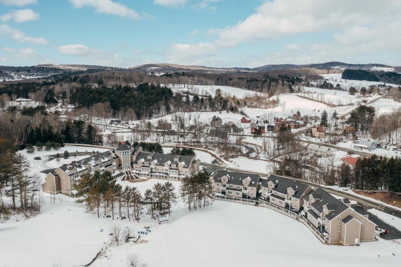Holiday Inn Club Vacations Mount Ascutney Resort Brownsville Esterno foto