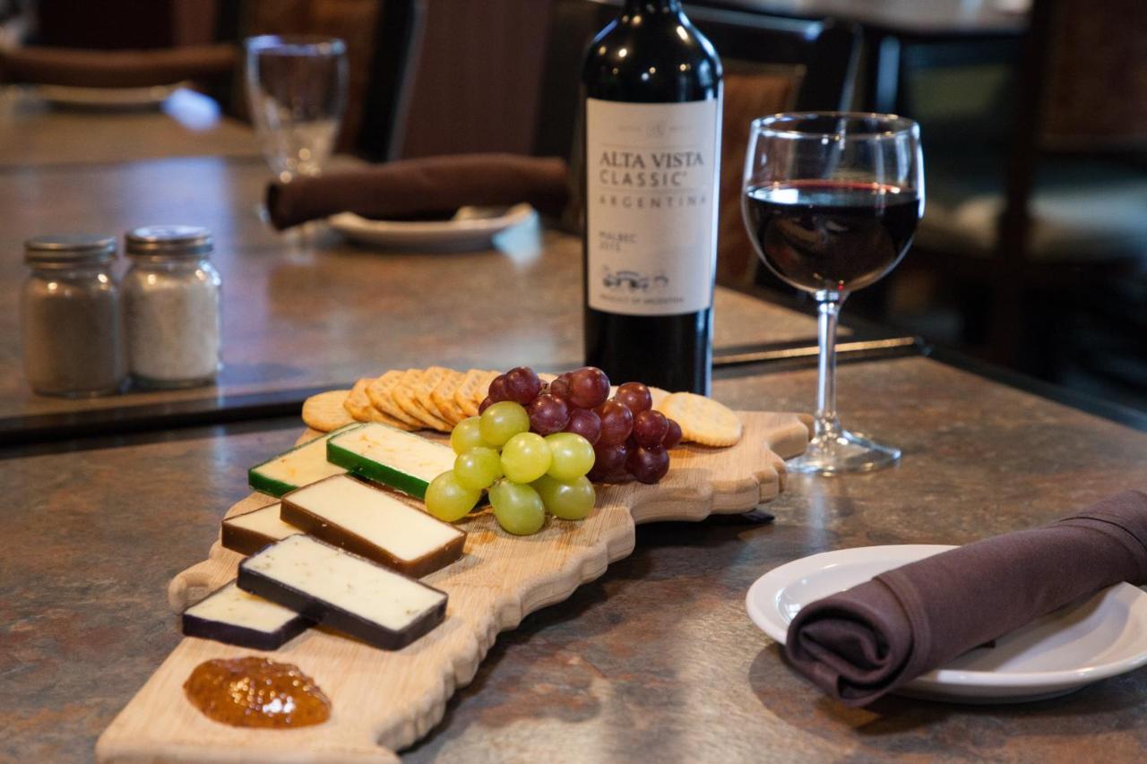 Holiday Inn Club Vacations Mount Ascutney Resort Brownsville Esterno foto